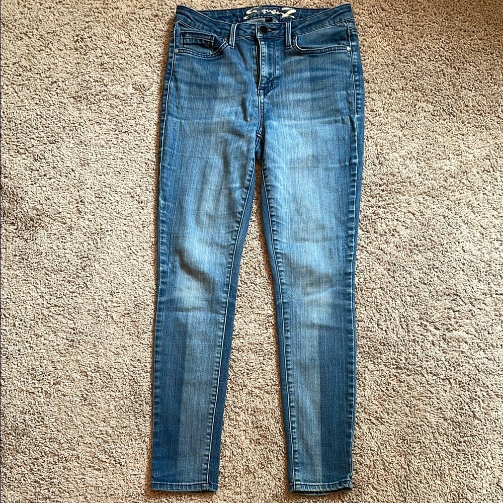 Classic Blue Women's Skinny Jeans Seven7